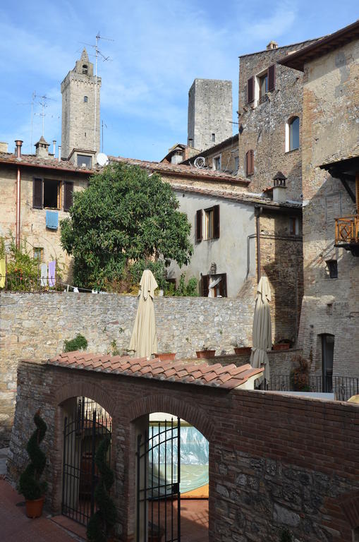 Hotel Il Nido Di Anna San Gimignano Exterior foto