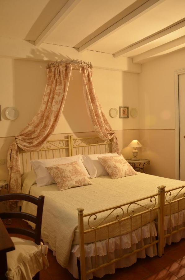 Hotel Il Nido Di Anna San Gimignano Exterior foto