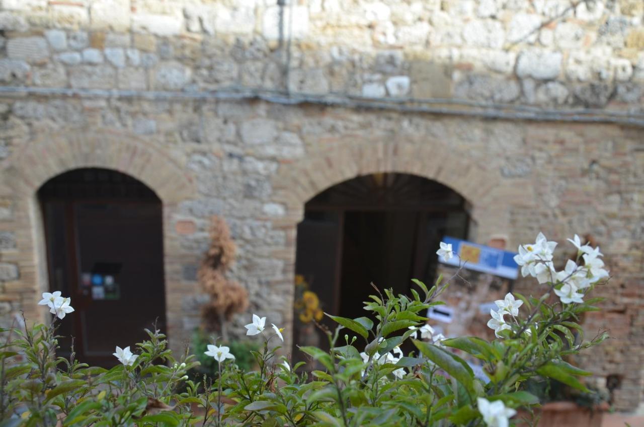 Hotel Il Nido Di Anna San Gimignano Exterior foto